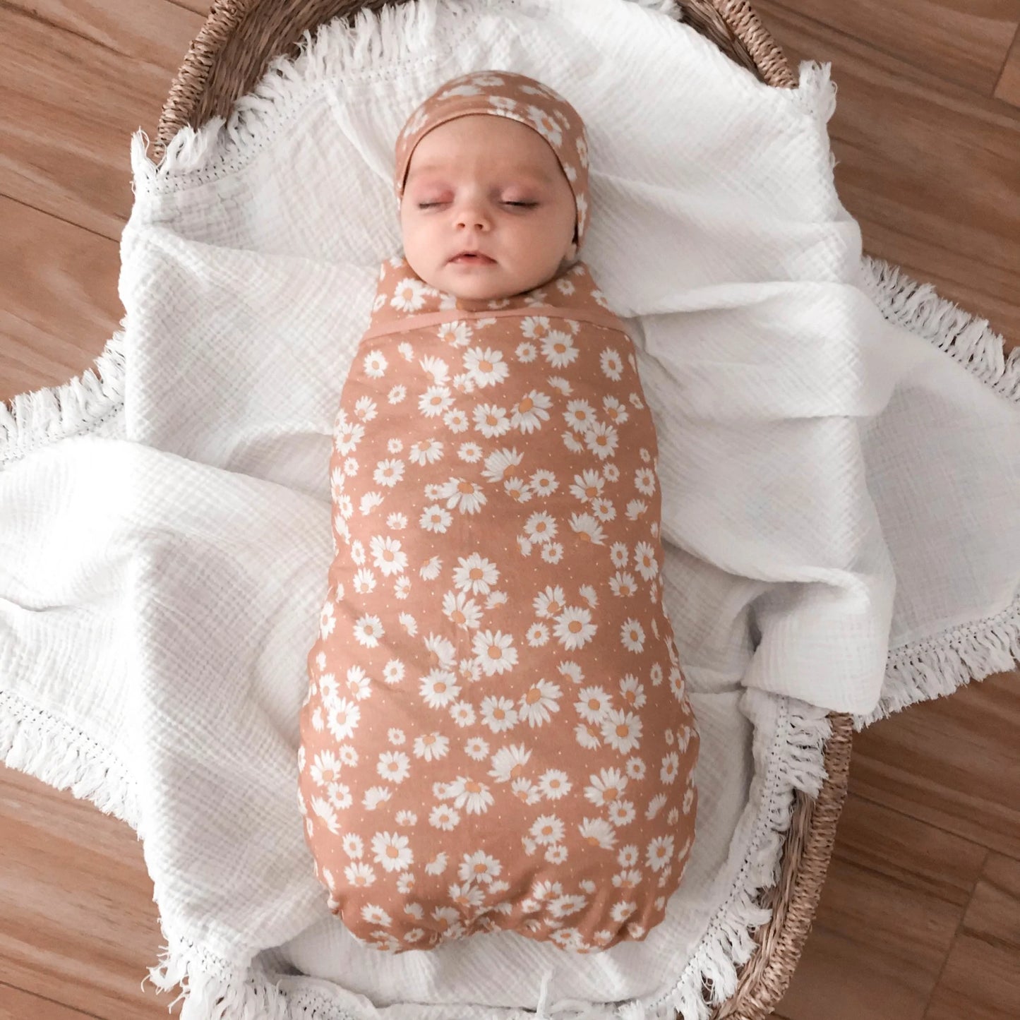 DAISY POLKA DOT SWADDLE SET