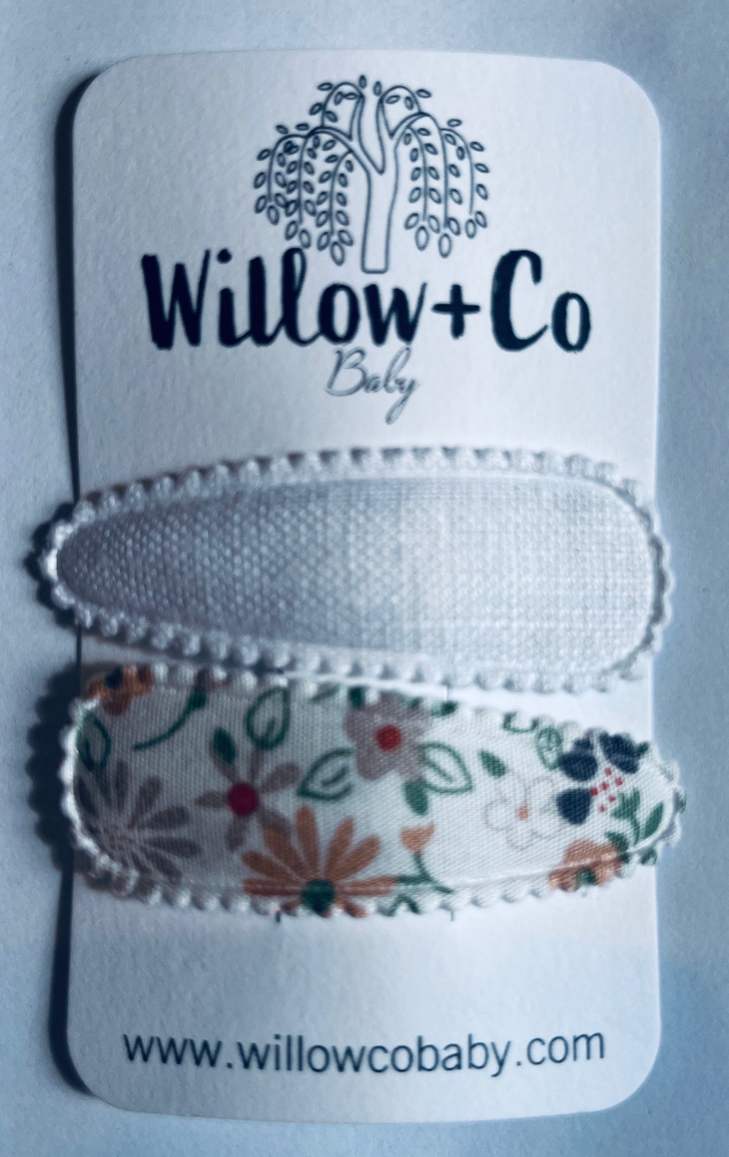 FABRIC SNAP CLIPS - WHITE AND SADIE FLORAL