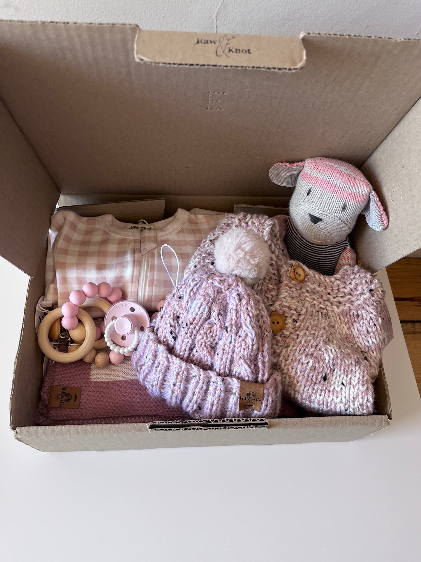 CUSTOM GIFT BOXES - $300