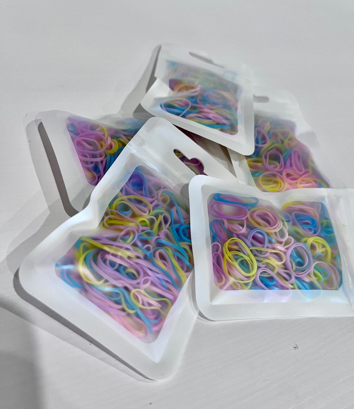 MINI SEAMLESS ELASTIC HAIR BANDS - LIGHT PASTEL ASSORTED