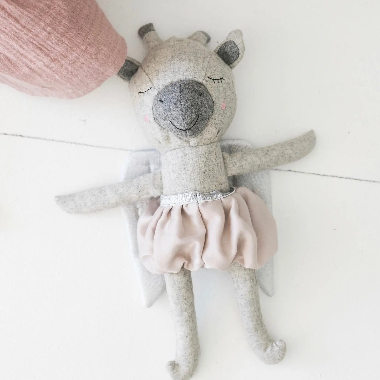 MILDRED GIRAFFE