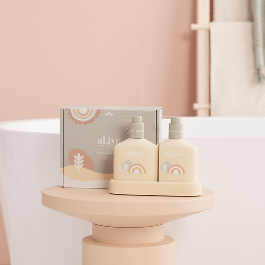 BABY DUO (HAIR/BODY WASH & LOTION + TRAY – GENTLE PEAR)